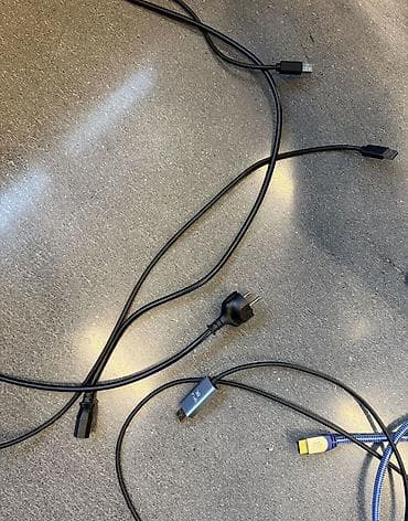 apple studio display: Монитор, Б/у, OLED, 33" - 34" — 4