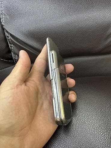 цена плейстейшен 1: Nokia 1, Б/у, цвет - Серебристый — 3