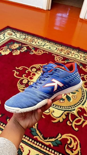 Мужская обувь: Футзалки Kelme - Модель для зала с плоской не оставляющей следов — 2