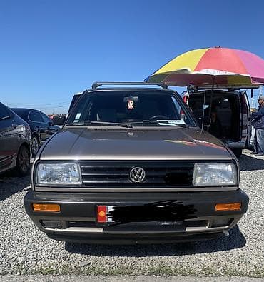 Volkswagen Jetta: 1990 г., 1.8 л, Бензин, Седан
