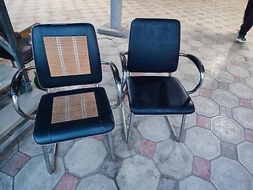 стул для письменного стола: Офисное кресло, С колесиками, цвет - Черный, Экокожа — 2