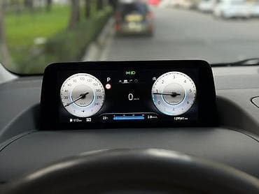 Hyundai Staria: 2023 г., 2.2 л, Дизель, Минивэн — 8