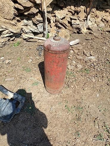 180 литров: Газовый баллон (вертикальный, красный) - Тип: стальной баллон для — 1