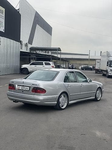 выхлоп е55: Mercedes-Benz E-класс AMG: 1999 г., 4.3 л, Автомат, Бензин, Седан — 2