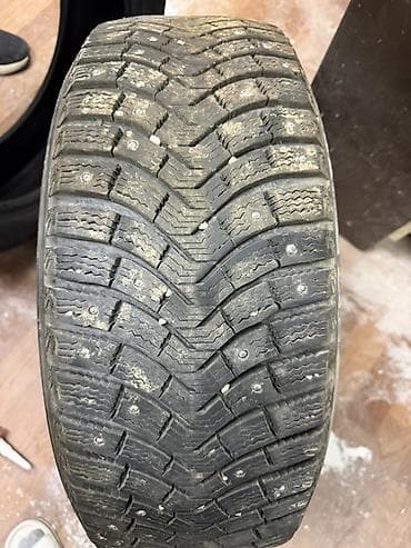Шины: Шины 225 / 60 / R 17, Зимняя шипованная, Легковые, Michelin — 1