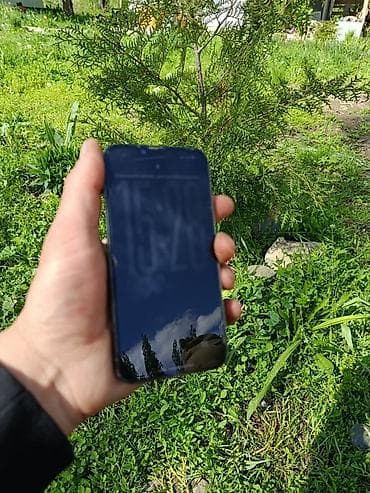 iphone 8s: IPhone 13 Pro, Б/у, 256 ГБ, Alpine Green, 86 % — 1