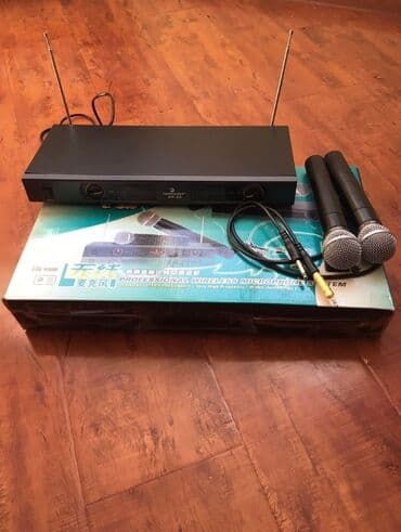 без проводной микрофон: Радиосистема с 2 беспроводными микрофонами. Пользовались только 3 — 1