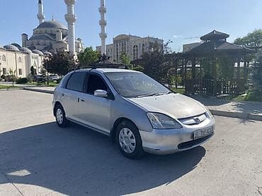 авто печ: Honda Civic: 2002 г., 1.7 л, Автомат, Бензин, Хэтчбэк — 4
