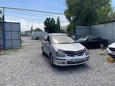 Nissan Tino: 2000 г., 1.8 л, Автомат, Бензин, Хэтчбэк