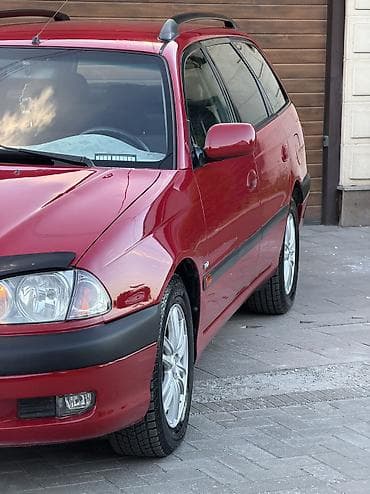 e 302: Toyota Avensis: 2001 г., 1.8 л, Автомат, Газ, Универсал — 4