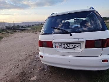противен: Toyota Ipsum: 1997 г., Автомат, Бензин, Минивэн — 1