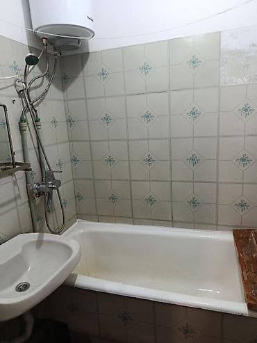 Батирлерди ижарага берүү: 2 бөлмө, Төлөйкөн мкр., Менчик ээси, Үй-бүлөлүүлөргө, 6 айдан баштап, 3 айдан баштап, 1 жылдан баштап, Жарым -жартылай эмереги бар — 5