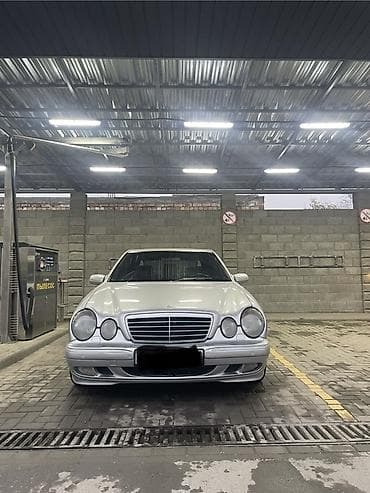 Mercedes-Benz E-Class: 2000 г., 4.3 л, Автомат, Бензин, Седан