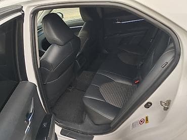 катафоты: Toyota Camry: 2018 г., 2.5 л, Автомат, Бензин, Седан — 7