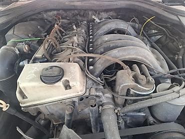 трактор маленький: Дизельный мотор Mercedes-Benz 3 л, Б/у — 1