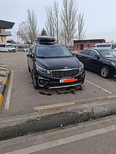 срочно гарит: Kia Carnival: 2018 г., 2.2 л, Автомат, Дизель, Минивэн — 7