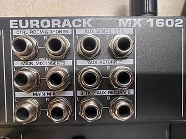 Аудиотехника: Микшерный пульт Behringer Eurorack MX1602 - Формат: 16 входов / 2 — 2