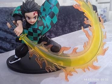Фигурка Тандзиро Камадо (Kimetsu no Yaiba / Demon Slayer) с эффектом
