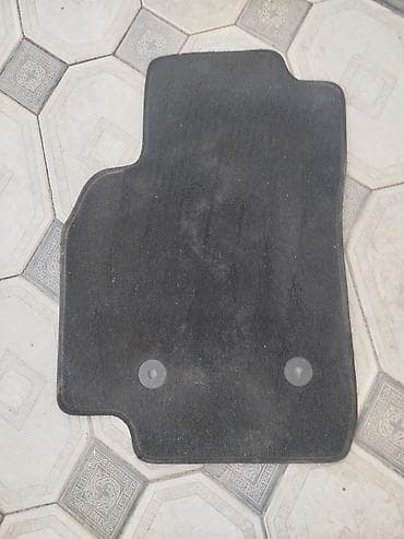 полики спарк: Родные Ворсовые Полики Для салона Chevrolet, цвет - Черный, Б/у, Самовывоз — 2