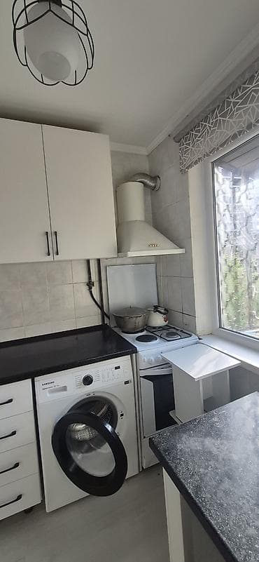 глобуса: 3 комнаты, 58 м², 4 этаж, Косметический ремонт — 4