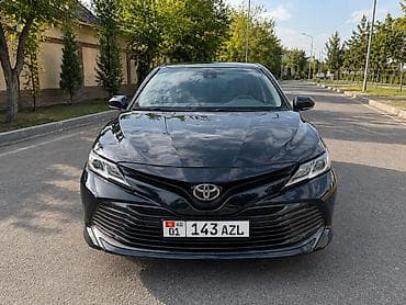 Транспорт: Toyota Camry: 2018 г., 2.5 л, Автомат, Бензин, Седан — 2