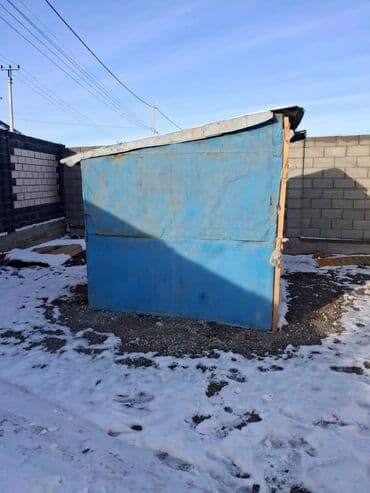 роддом кант: Продается бутка размер 2/3 - Крыша: плоская, металлическая. - Дверь — 4