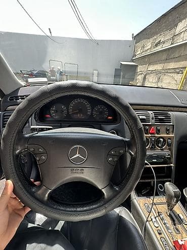подушка мерс: Mercedes-Benz E-Class: 2001 г., Автомат, Седан — 1
