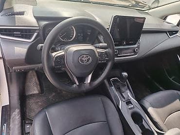 тайотта карина: Toyota Corolla: 2019 г., 1.8 л, Автомат, Гибрид, Седан — 3