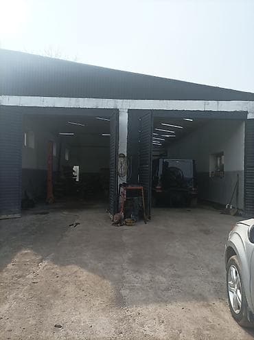 замена масло в аренду: Автосервис/слесарный бокс с подъемниками Описание: - Два полноценных — 2