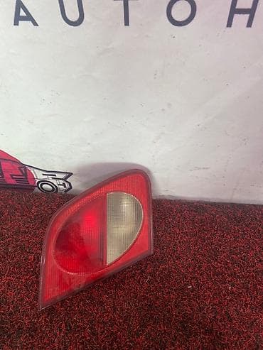 Задний левый стоп-сигнал Mercedes-Benz 1998 г., Б/у, Оригинал, Япония at lalafo.kg Задний левый стоп-сигнал Mercedes-Benz 1998 г., Б/у, Оригинал, Япония