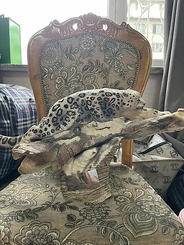 Искусство и коллекционирование: Скульптура «Снежный барс на скале» - Материал: резной камень/минерал — 1