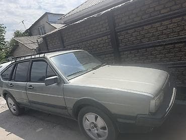 мотор 646: Volkswagen Passat Variant: 1984 г., Лифтбек — 4