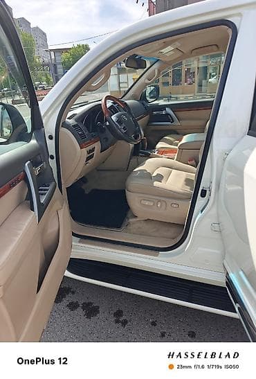 Продажа авто: Toyota Land Cruiser: 2014 г., 4.5 л, Автомат, Дизель, Внедорожник — 5