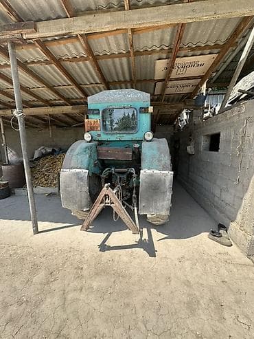 меняю на тягач: Трактор колесный, класс тягловый 1,4–2,0 тс (ориентировочно семейство — 3