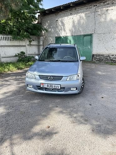 бар авто: Mazda Demio: 2001 г., 1.3 л, Кол менен иштөөчү, Бензин, Хетчбек — 5