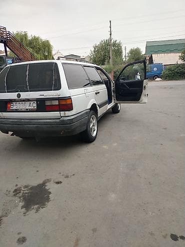 Продажа авто: Пассат б-3 продается года 1992 объем 1.8 моно мотор коробка в отличном — 5