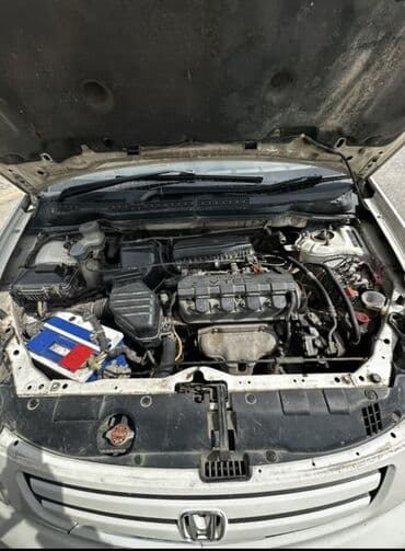 Продажа авто: Honda Stream: 2000 г., 1.7 л, Автомат, Бензин, Универсал — 3