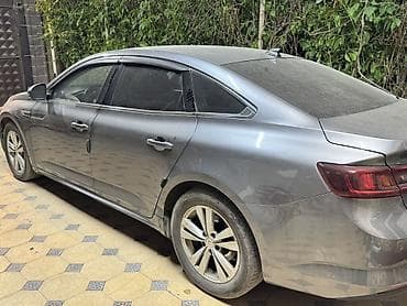 Renault SM6: 2019 г., 2 л, Автомат, Газ, Седан — 2