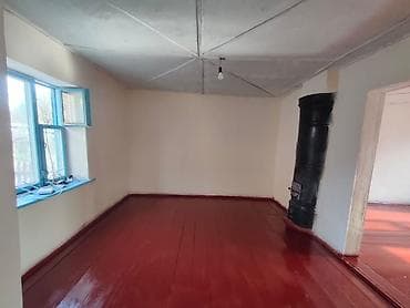 дом куплью: 📍В Сокулуке продается дом на участке 4 соток. 🏡Дом без ремонта — 6