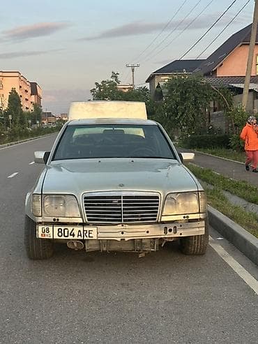 обшивка газ 53: Mercedes-Benz W124: 1993 г., 5 л, Автомат, Газ, Седан — 1