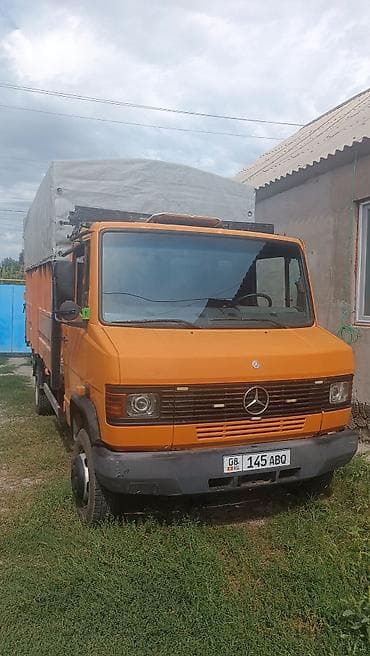 Грузовик, Mercedes-Benz, Стандарт, 5 т, Б/у