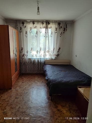 ареда: Сдается комната в большом доме с подселением.Туалет,душ в доме — 1