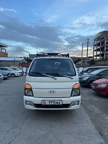 mini v: Hyundai Porter II — компактный грузовой автомобиль с бортовой — 1
