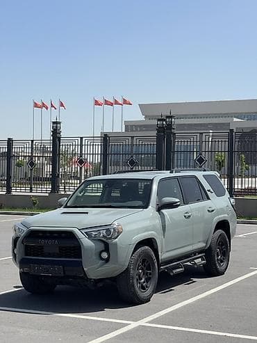 пропан авто: Toyota 4Runner: 2023 г., 4 л, Автомат, Бензин, Внедорожник — 2