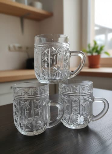 зеркальная посуда для нарезки: Стеклянные кружки с ручкой, набор 4 шт. - Материал: прозрачное — 1