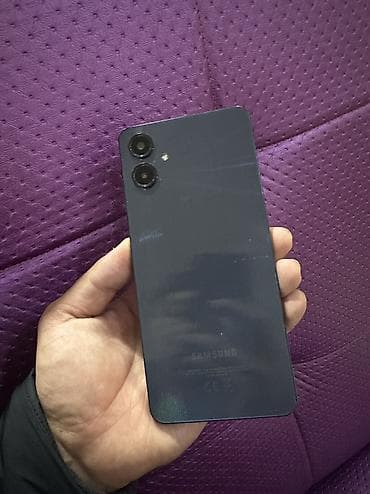 iphone xр: Samsung Galaxy A06, Б/у, 128 ГБ, цвет - Синий, 2 SIM — 1