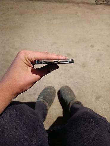 aphone 12 mini: Samsung Galaxy S22 Plus, Б/у, 256 ГБ, цвет - Черный, 1 SIM, 2 SIM, eSIM — 6