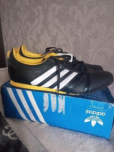 adidas yeezy boost 500: Мужские кроссовки, 44, Adidas Originals, Новый, цвет - Черный, Самовывоз — 1