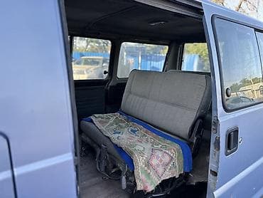 daf 75: Mitsubishi Delica: 1993 г., Минивэн — 6