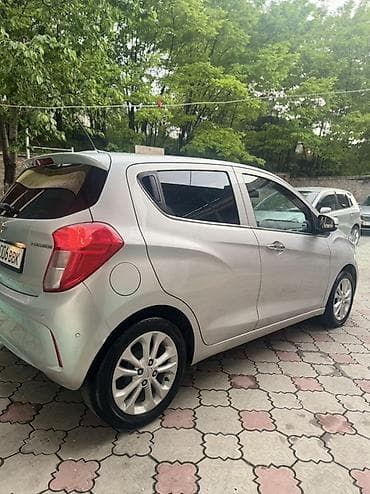 Chevrolet: Chevrolet Spark: 2019 г., 1 л, Вариатор, Бензин, Хэтчбэк — 4